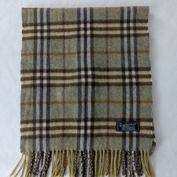 Burberrys Green Nova Check | 100% Cashmere Scarf | Made in England - Picture 6 of 9
